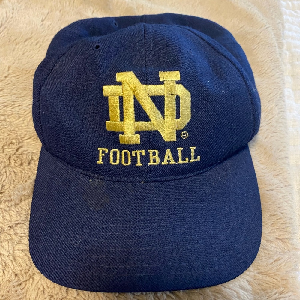 Reebok retro mens Notre Dame football hat